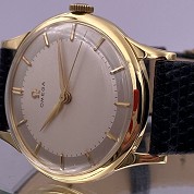 omega vintage 1960 jumbo cream dial gold 18ct meca ref 14708 3 cal 285 2