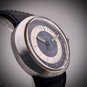 omega vintage 1970 dynamic lady blue and silver dial 2